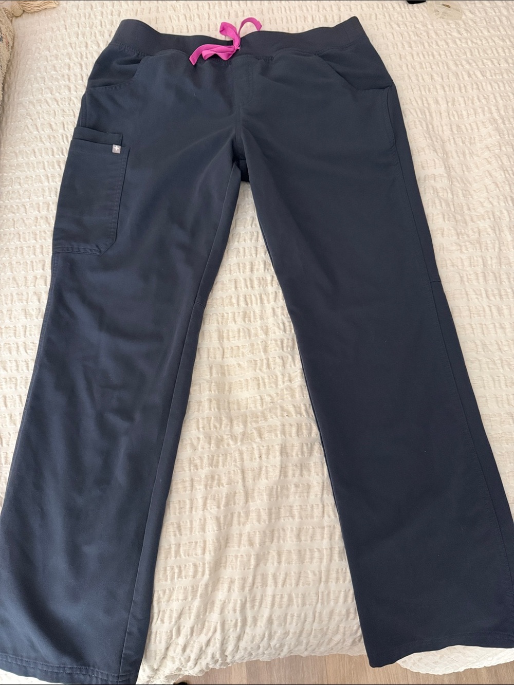 Figs Women’s Navy Joggers with Pink Drawstring